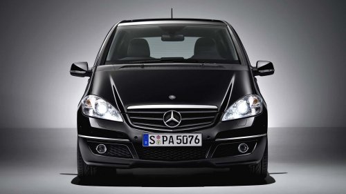 Mercedes Is Cooking Up A Wild Minivan-SUV Mashup