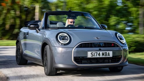 'If You Go Too Digital, You Lose The Connection:' Mini Won't Get Rid Of Buttons