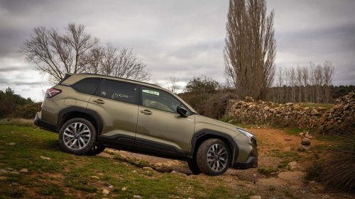 Mismo precio que el Toyota RAV4 y tracción 4x4 en este SUV irrompible