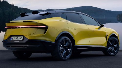 Au Canada, la Lotus Eletre peut coûter deux fois moins cher