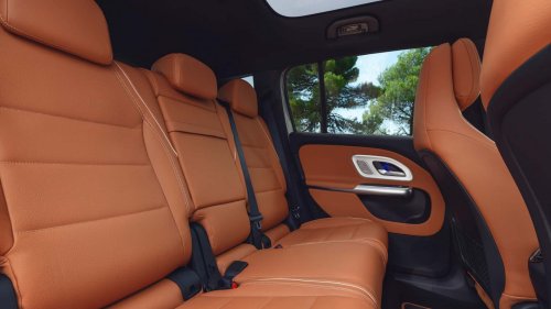 The New Mercedes GLB Has Three Screens, Seven Seats, and Plenty of Stars