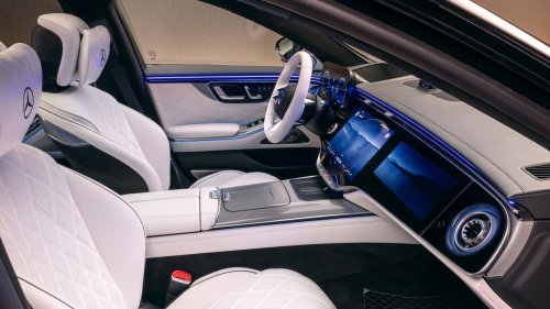 El lujoso interior del Mercedes-Benz Clase S 2026