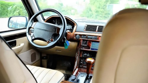 Exklusiver Range Rover mit Arden-AR3-Umbau und B4-Panzerung