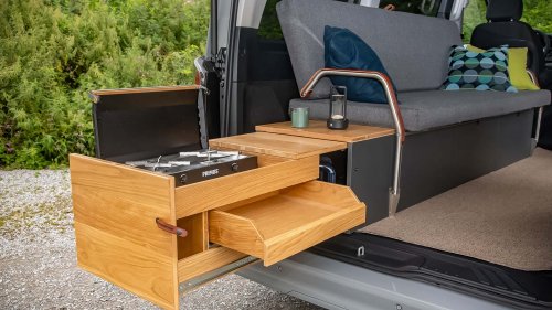 Vansports convierte la Mercedes Vito en una camper aventurera 4x4
