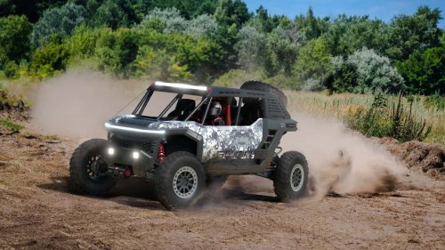 El todoterreno híbrido más extremo de Toyota... ¡es un buggy!