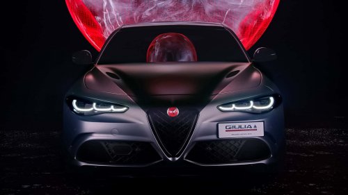 Alfa Romeo Giulia Quadrifoglio Luna Rossa: Selten und stark
