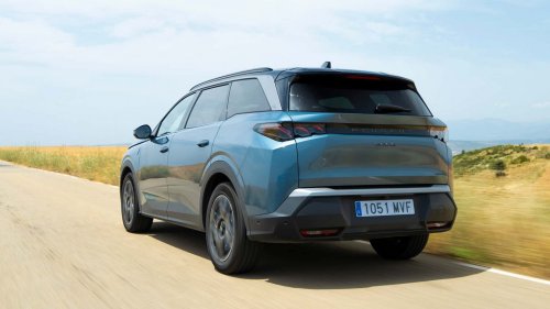 Análisis Peugeot 5008 Hybrid: vídeo del SUV familiar de 7 plazas con etiqueta Eco