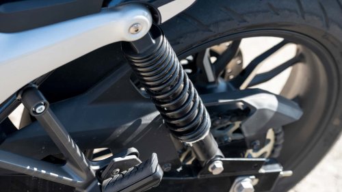 Hero Hunk 440, una naked A2 de iniciación con un precio muy loco