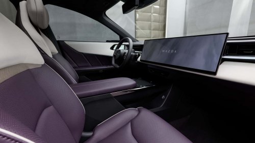 Mazda CX-6e, el SUV ultra tecnológico que desafía a Tesla