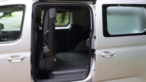 VW Caddy Flexible eHybrid (2025): Teurer Familienlaster im Test