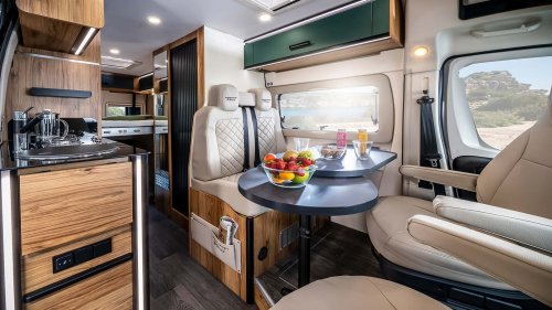 Karmann Dexter 635: camper con espacio de almacenamiento variable