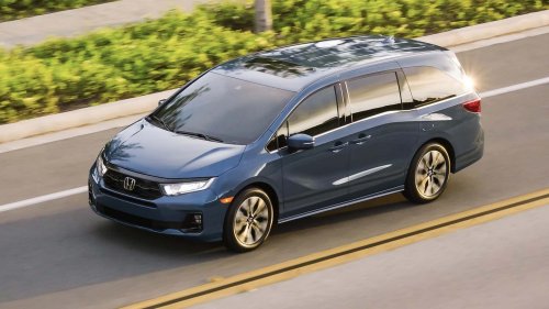 Texas Woman Trades '26 Honda Odyssey for '17 Toyota Sienna. So Was It a Fair Trade?