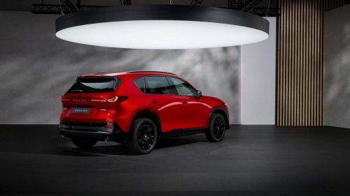 Mazda CX-5 vs. Volkswagen Tiguan, comparativa de SUV electrificados