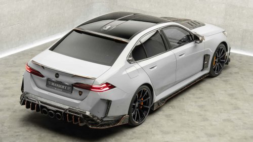 BMW M5 dari Mansory adalah Karbon yang Bedakan Tampilan