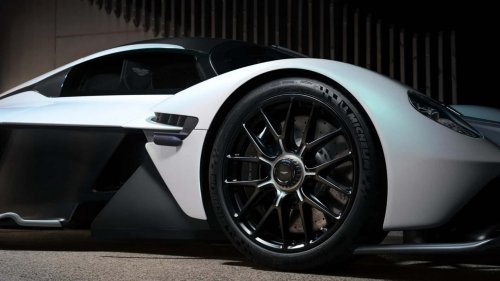 El Aston Martin Valkyrie de Daniel Ricciardo está en venta
