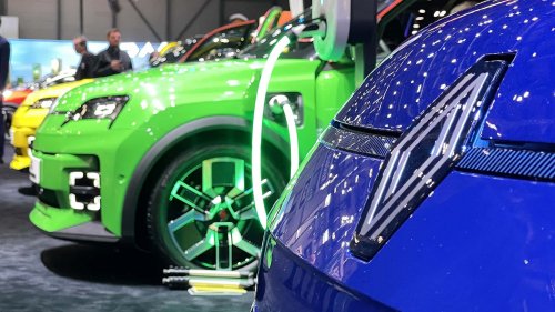 Les véhicules électriques dépassent le quart des immatriculations en France en novembre