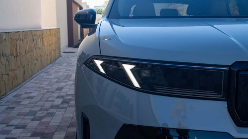 Les commandes explosent pour l'iX3 : la production européenne de 2026 presque épuisée