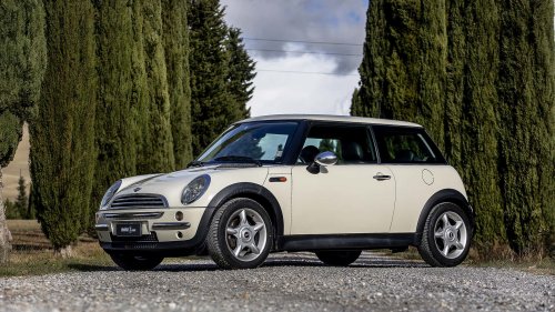 Empattement long et design : comment les petites voitures paraissent plus grandes