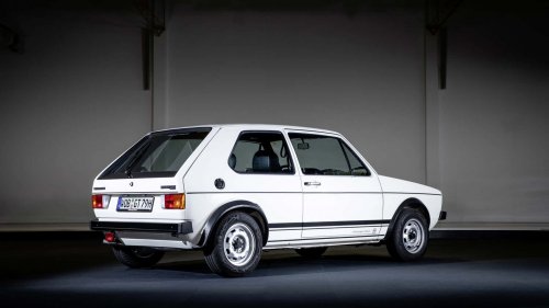 El Volkswagen Golf GTI cumple 50 años y lo celebra a lo grande