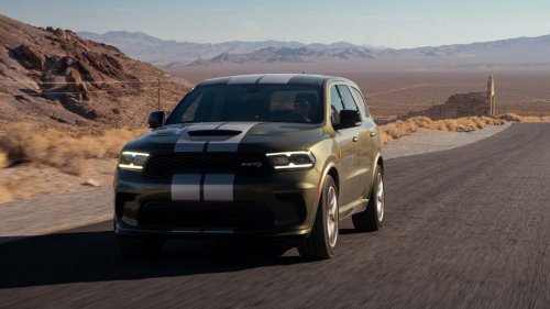 The Dodge Durango V-6 Is Back Because People Wanted It