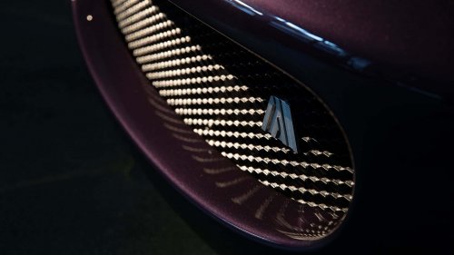 Un solo asiento y 600 kg de peso: el Lotus Elise S1 definitivo