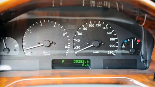 Exklusiver Range Rover mit Arden-AR3-Umbau und B4-Panzerung