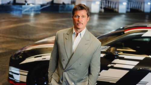 Pratinjau Mercedes-AMG GT Coupe 4 Pintu dengan Brad Pitt