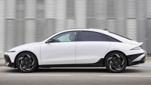 Nuevo Hyundai IONIQ 6, primera prueba: la berlina eléctrica más completa