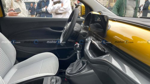 El nuevo Fiat 500 Hybrid se deja ver en el Salón de Turín 2025