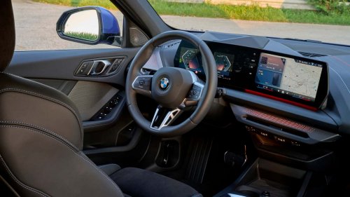 Nuevo BMW Serie 1 2025: Sport Collection, M, ultraequipado… ¡ojo, CUPRA León!