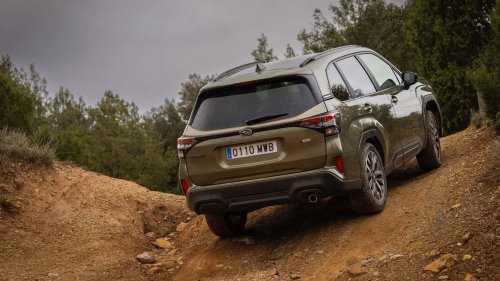 Mismo precio que el Toyota RAV4 y tracción 4x4 en este SUV irrompible