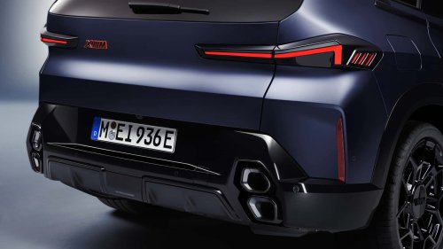 'There's No Way 4 Car Tires Cost $3,500:' Woman Buys BMW XM. Then She Finds Out It's A 'Really Heavy Car'