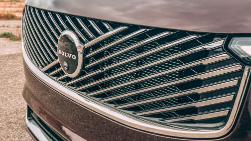 ‘Keep That In Mind:’ Is the Volvo XC40 the ‘Ultimate Girl Car’? This Owner Has Thoughts