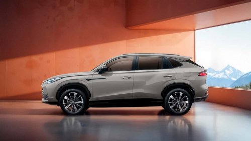 Nuevo MG HS 2025/2026: ¡Hybrid+/Eco/2 marchas! ¿Precio? Entre 3.500-4.000 € más