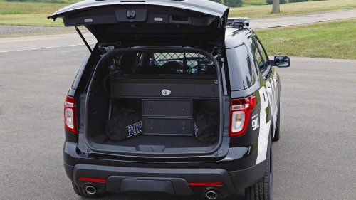 'Guessing It's a Ford Explorer:' Woman Says People Always Think She's a Cop. Why Does She 'Love' It?