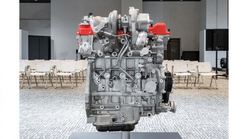 Toyota Usung Mesin Empat Silinder Baru