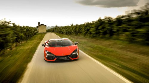 Ferrari 849 Testarossa vs. Lamborghini Revuelto im Vergleich