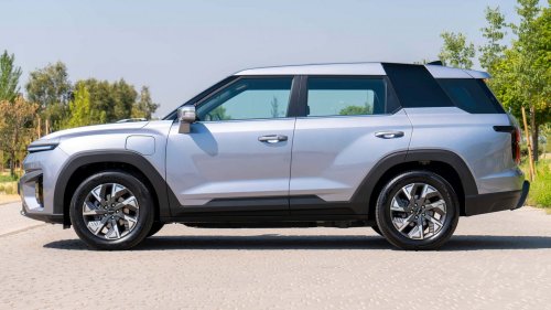 Desde 23.800 € y con motor de gasolina, híbrido o eléctrico. Con el KGM Torres, tú decides