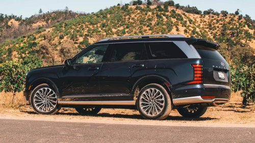 Hyundai Stops Palisade Sales, Recalls 68,500 SUVs After Fatal Incident