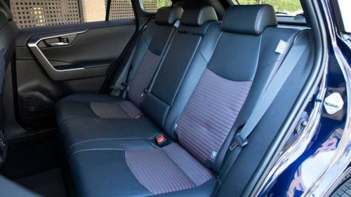 Suzuki Across: precio rebajado y más potencia en este SUV etiqueta 0