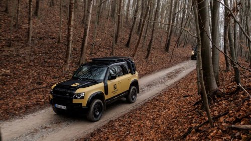 Defender Trophy 2026: Land Rover reaktiviert den Camel Klassiker