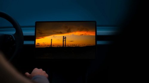 Tesla Model Y: nueva variante Standard Gran autonomía de tracción trasera