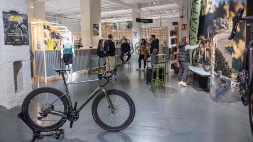 Road trip en coche eléctrico y destino ciclista, en la Motor1 Experience by Škoda