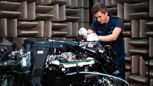 BMW dévoile le X5 à hydrogène, avec un plein en 4 minutes