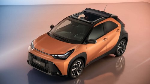 Nuevo Toyota Aygo X Cross 2026: ¿precio y oferta Hybrid? ¡Eco + GR SPORT + 7 cm!