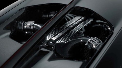 Bos Bugatti Kritik Supercar Hybrid Bermesin Turbocharged