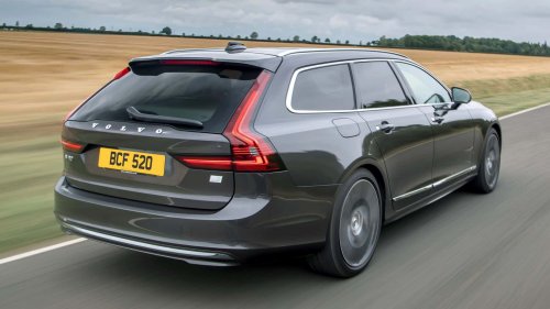Volvo V90 Sudah Mati dan Menyalahkan SUV