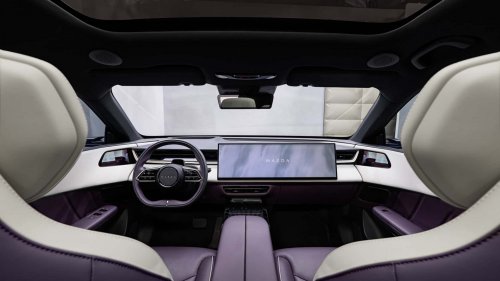 Mazda CX-6e, el SUV ultra tecnológico que desafía a Tesla