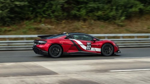 La Chinoise qui bat Bugatti atteint 496 km/h