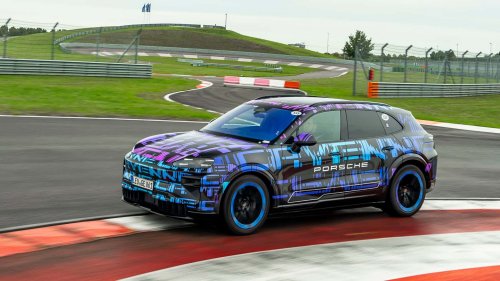 The Porsche Cayenne Electric's Interior Is an Ode to Screens